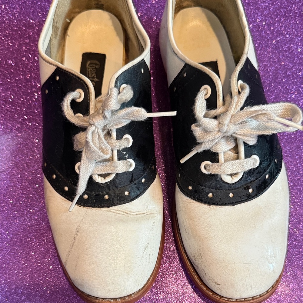 Vintage 80’s Black and White kids Saddle Shoes